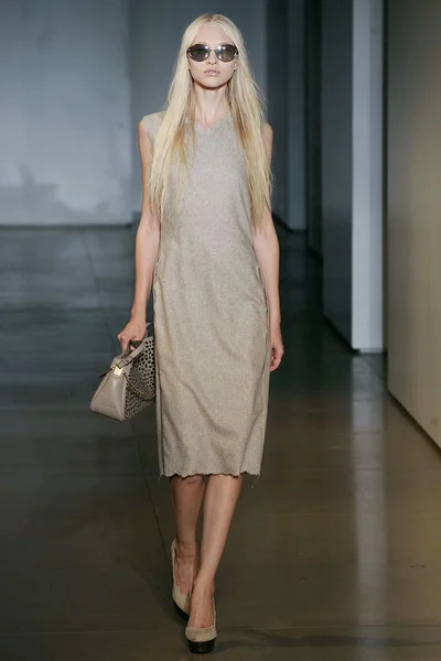 Look 35